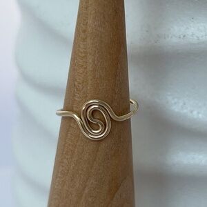 Artisan Toe Ring 14K Gold Yin Yang Design